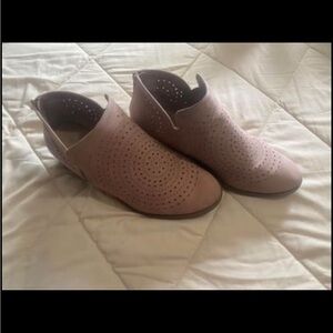 Torrid brand booties, size 11 worn once!